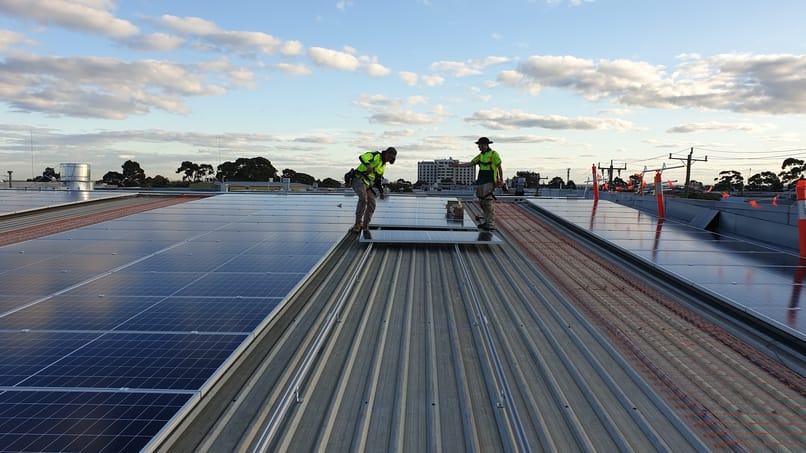 Commercial Solar Costs Are Changing in 2025 — Up or Down?